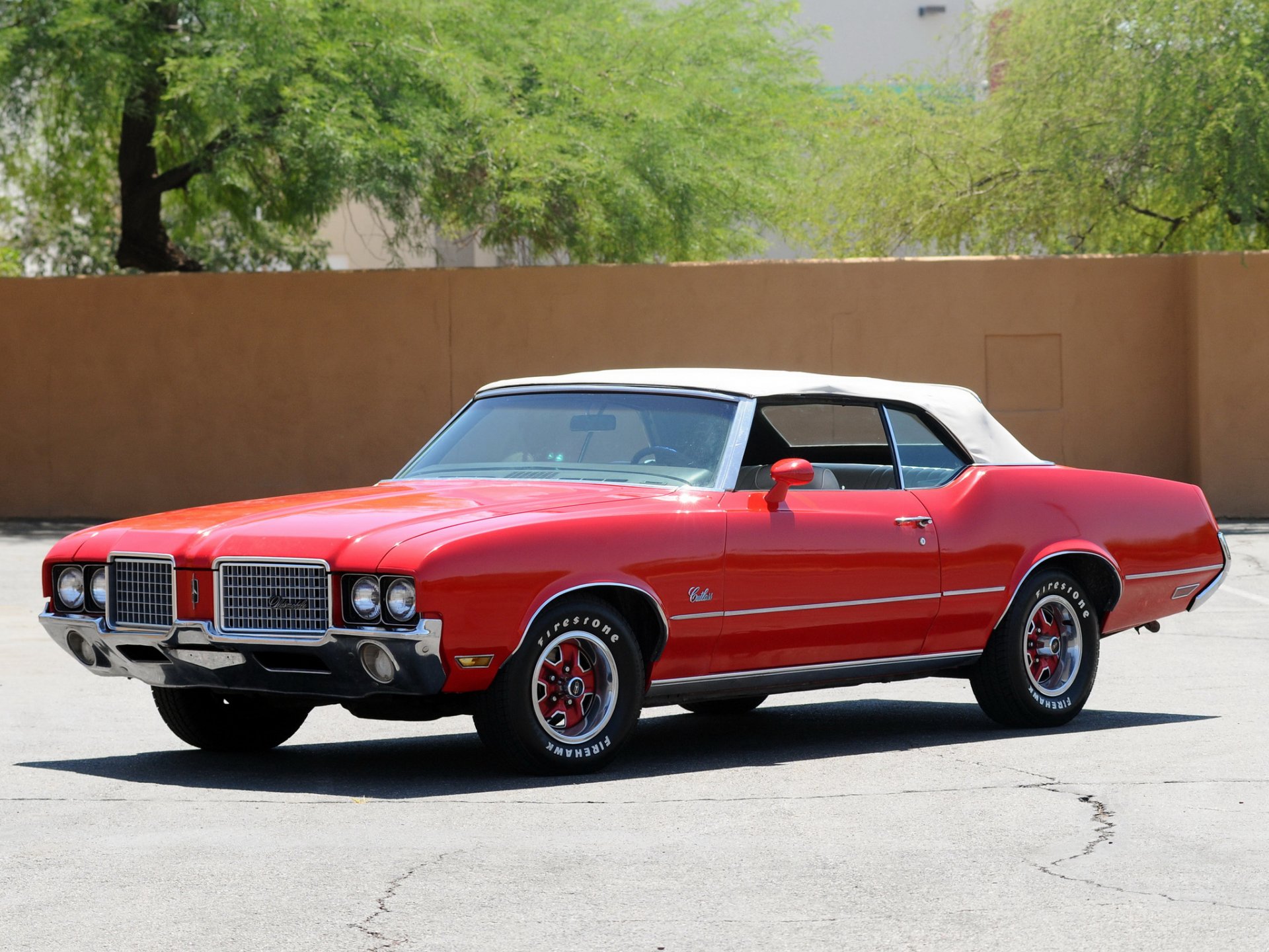 oldsmobile machette suprême cabriolet 1972 muscle car rouge oldsmobile rouge muscle car