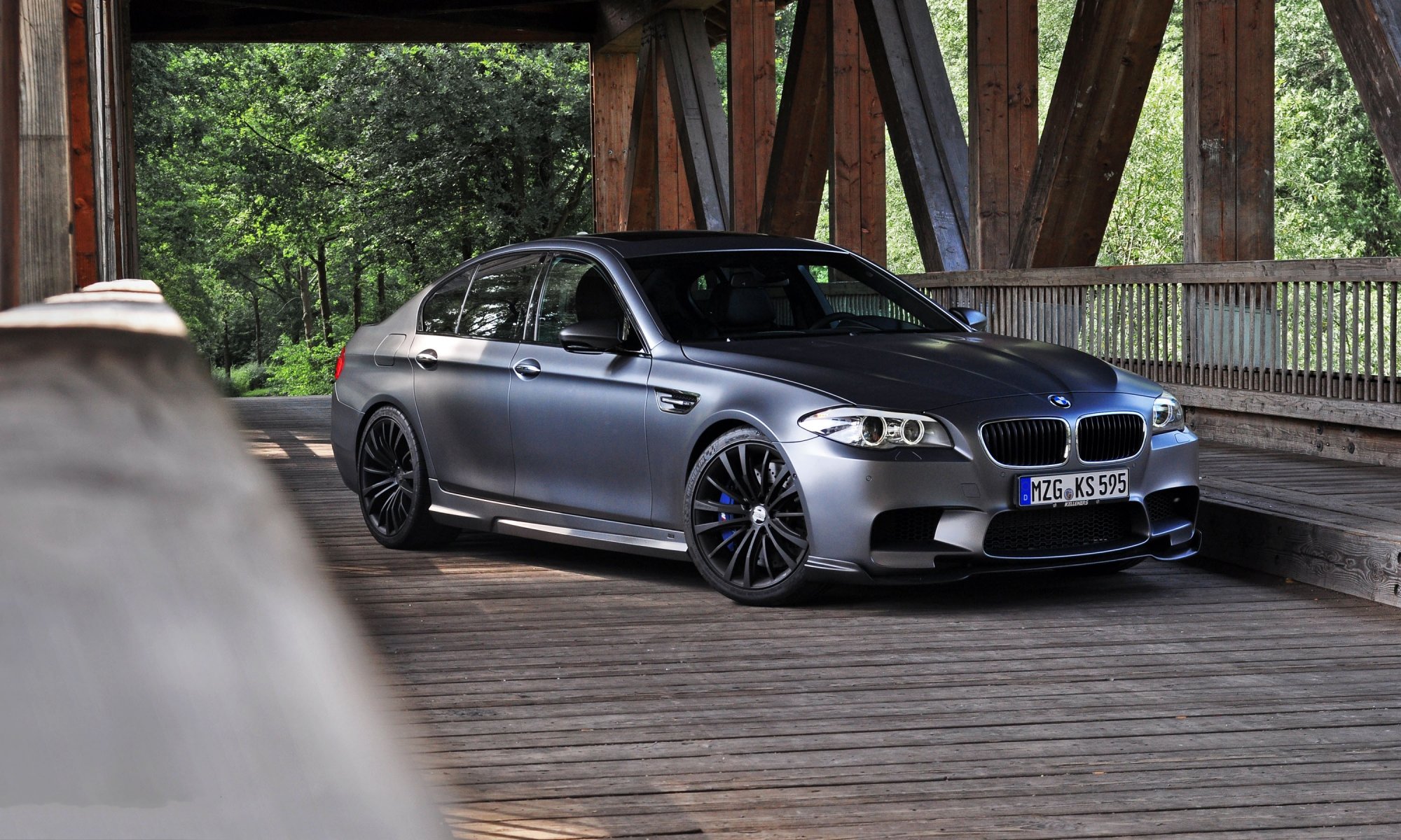 bmw m5 f10 matte grey matte gray view bridge of the support