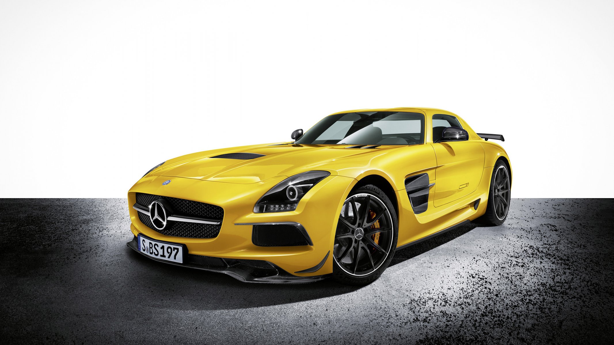 auto carta da parati mercedes benz sls giallo carta da parati mercedes sls anteriore bella macchina