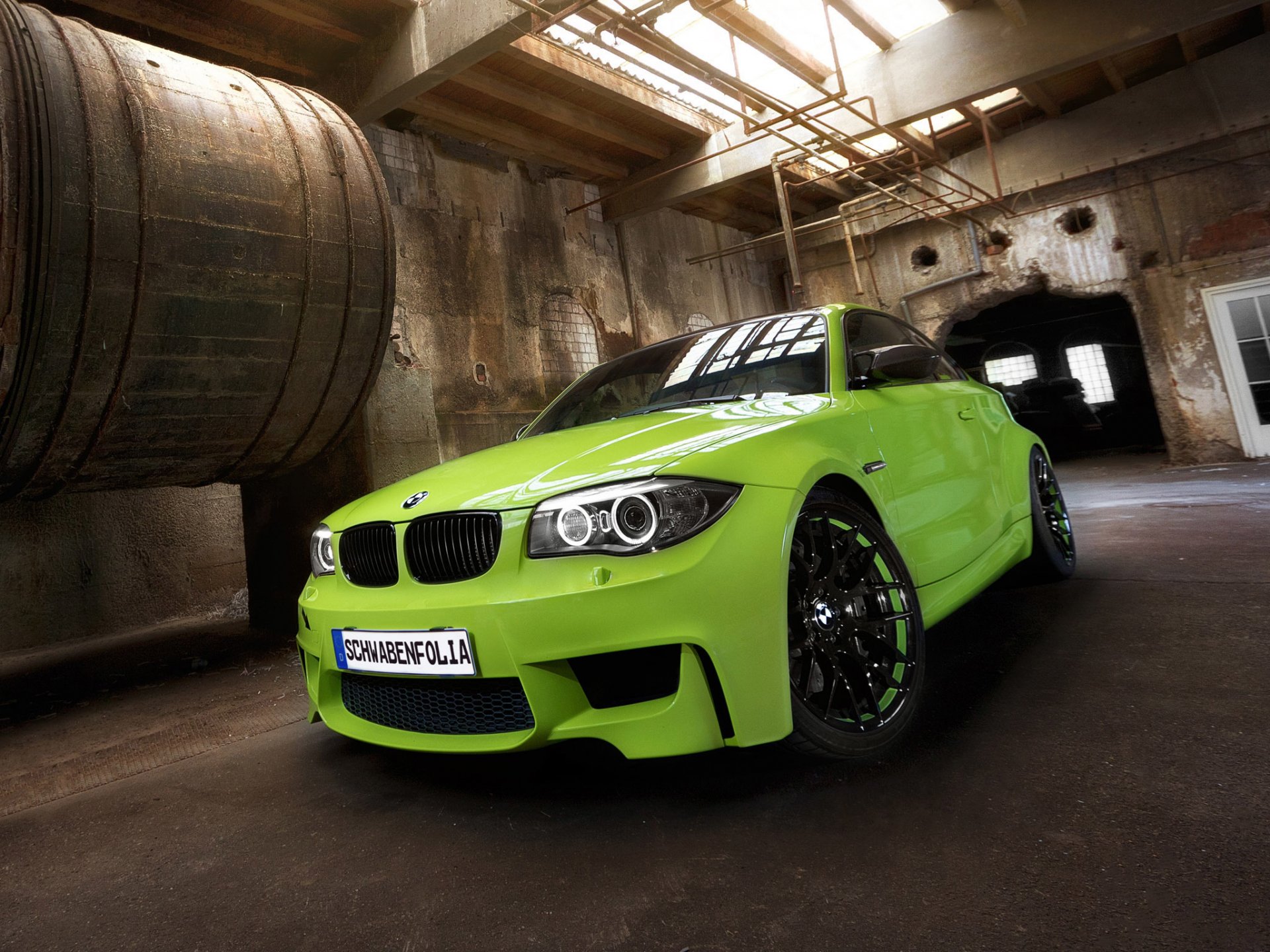 bmw 1 série m1 coupé avant voiture vert tuning