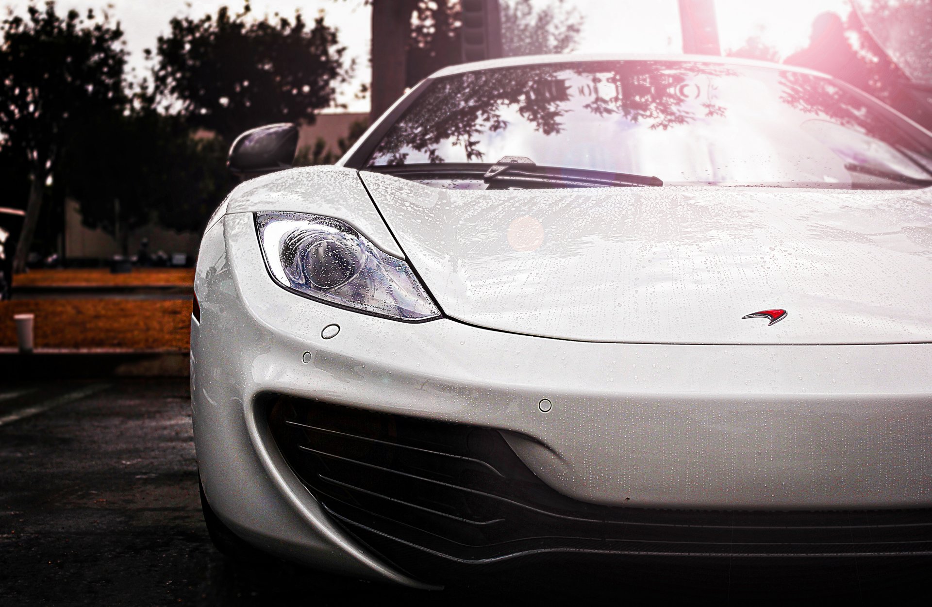 mclaren mp4-12c weiß supersportwagen regen mclaren tropfen