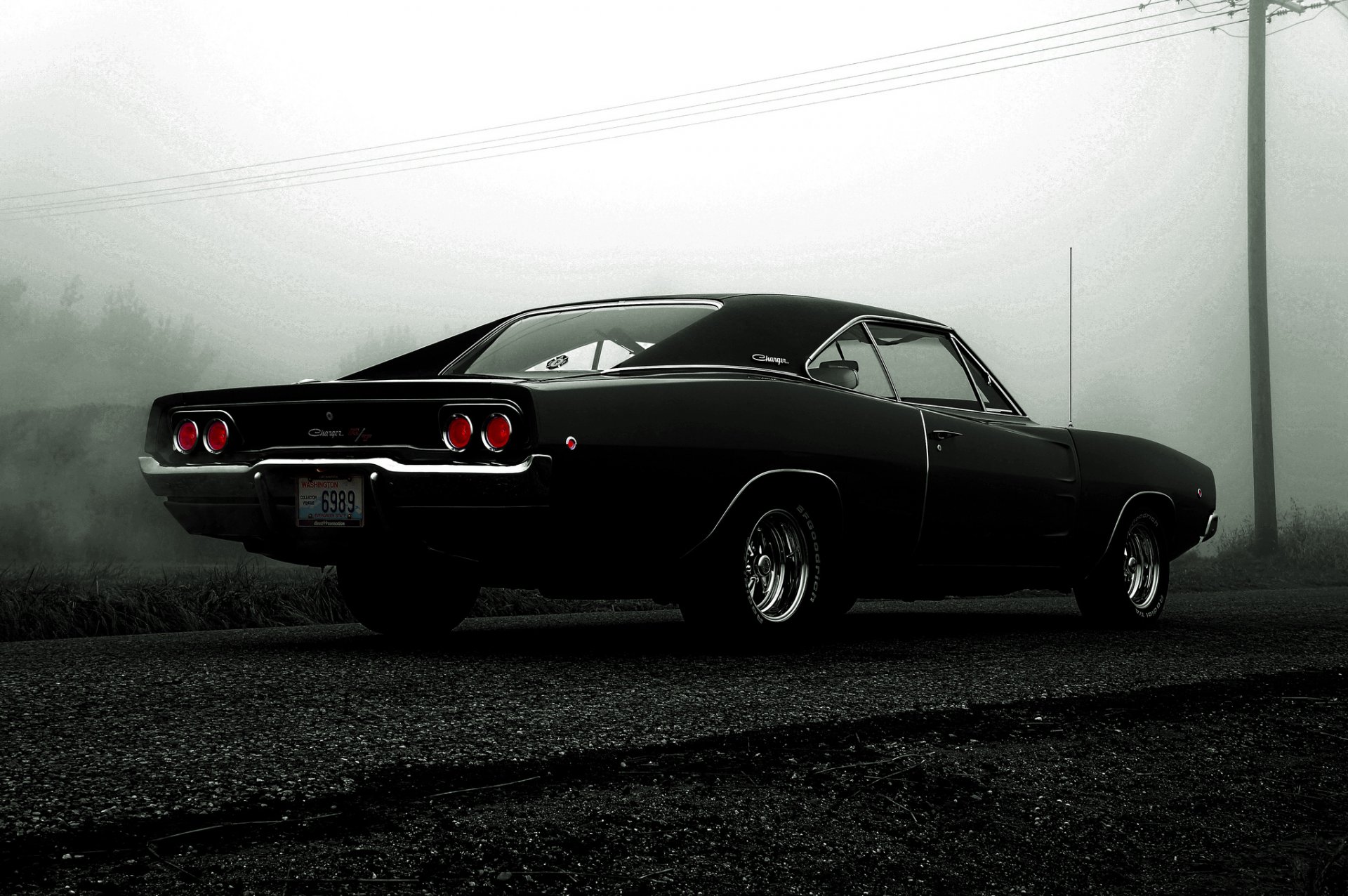 dodge cargador r / t 1968 negro dodge charger muscur car