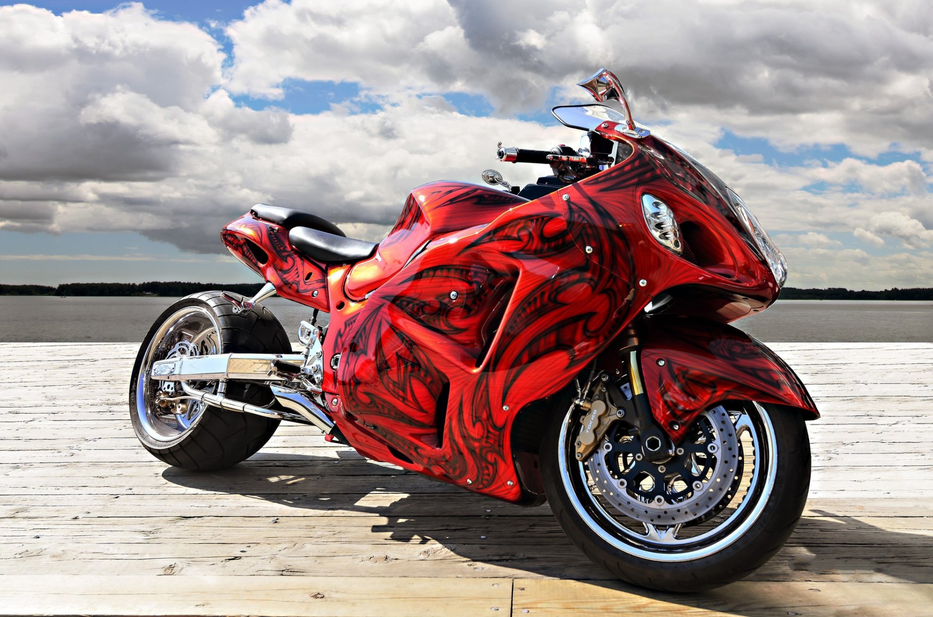 czerwony sportbike airbrush tuning baza horyzont niebo chmury