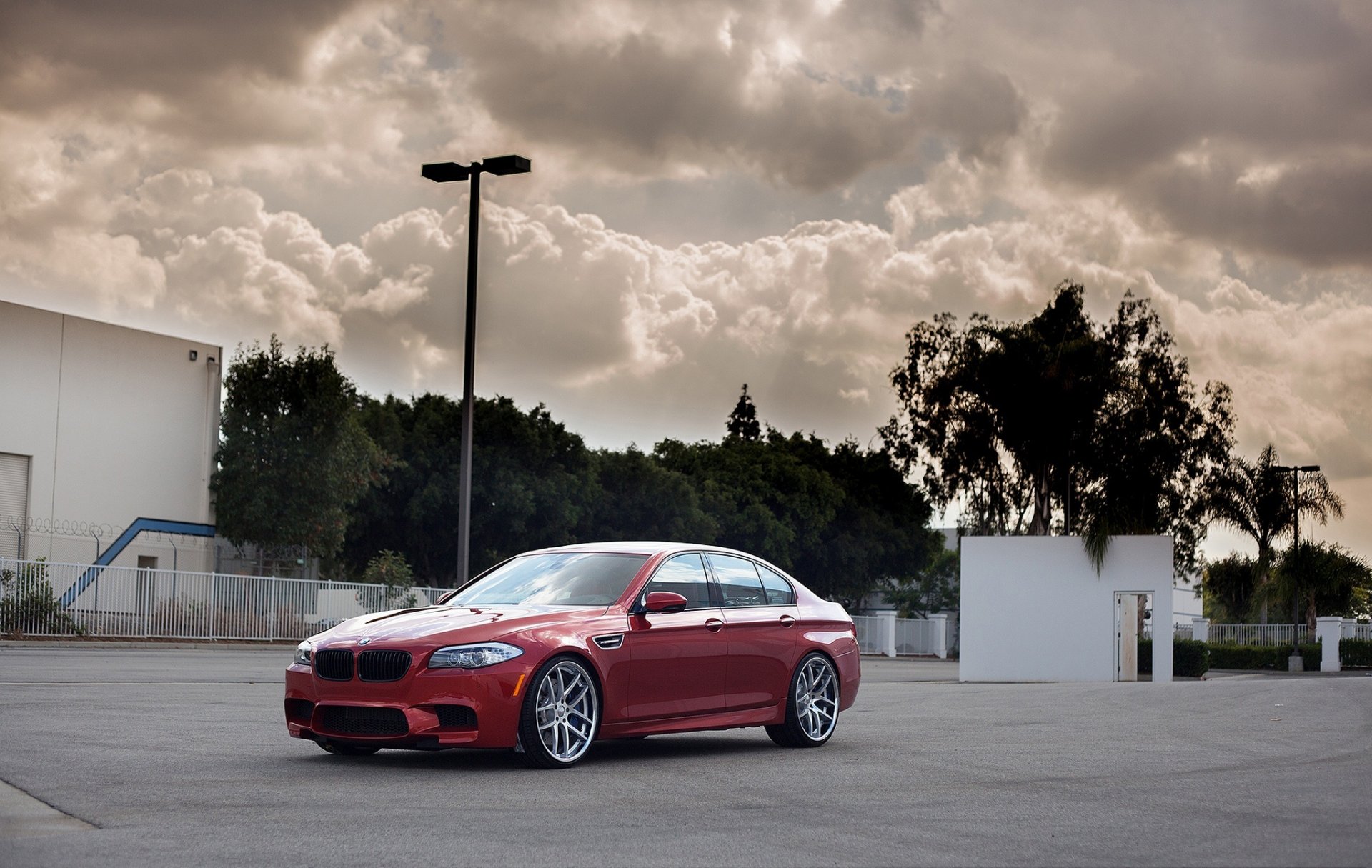 bmw m5 f10 red bmw red front view reflection sky clouds lantern