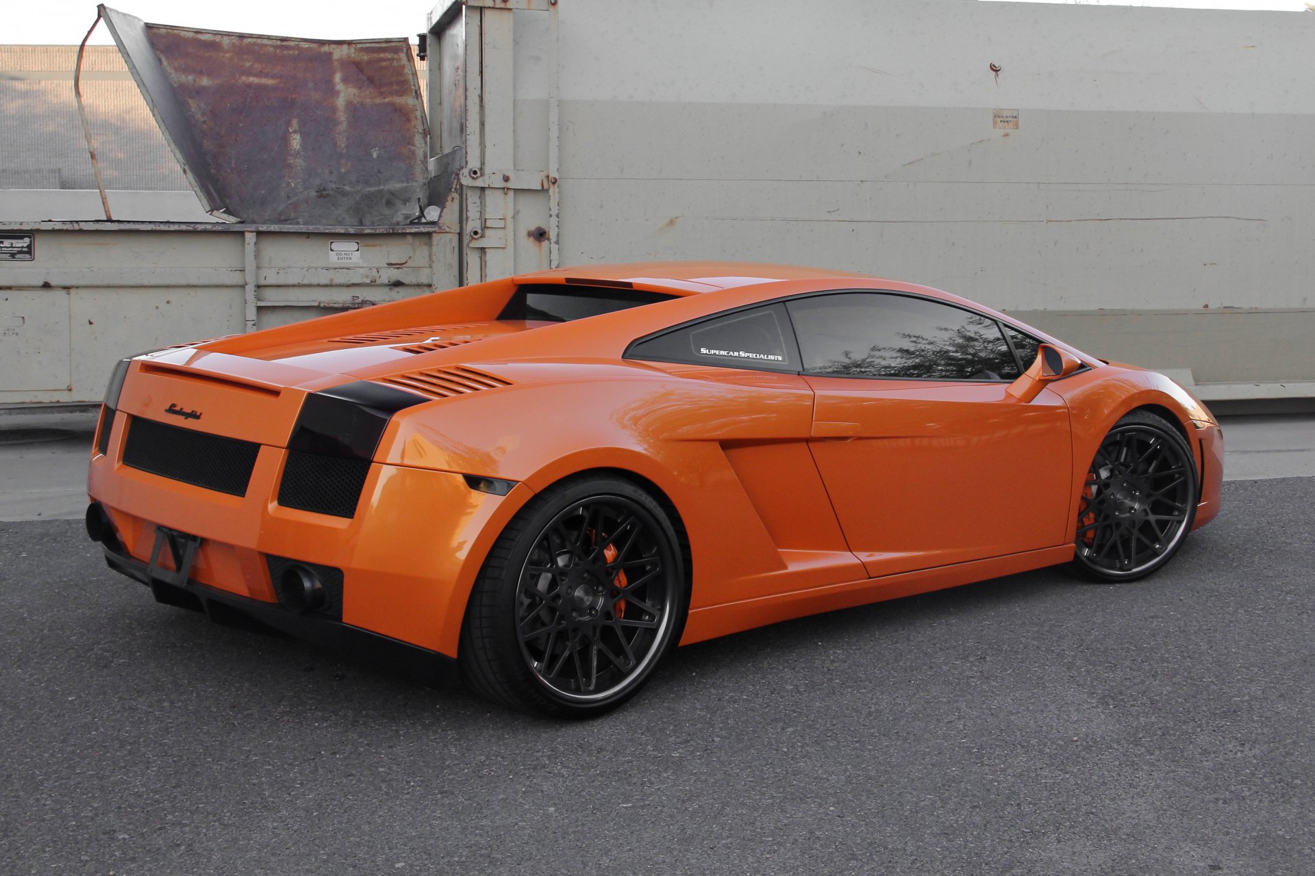 lamborghini gallardo lp560-4 naranja lamborghini gallardo vista trasera llantas barandilla