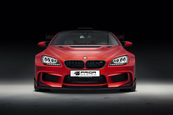 BMW M6 coupé rouge TUNING