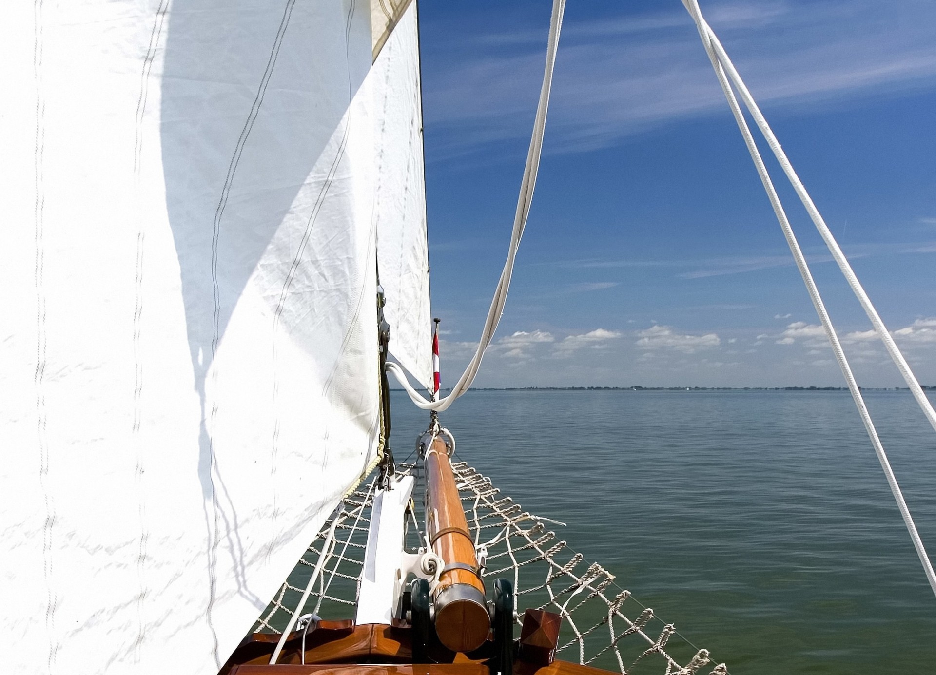 yacht meer segel wolken