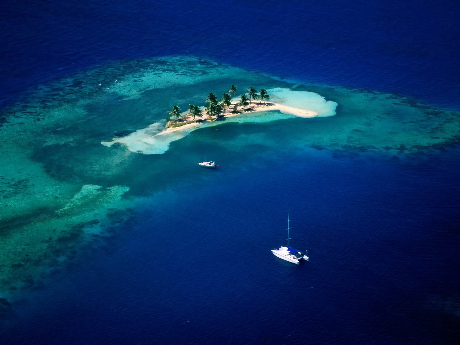 mar isla barco