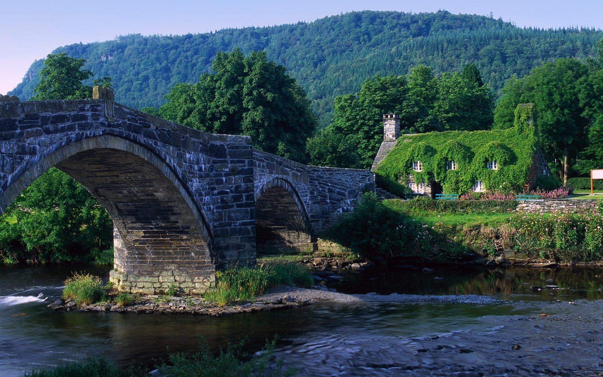 pont rivière maison