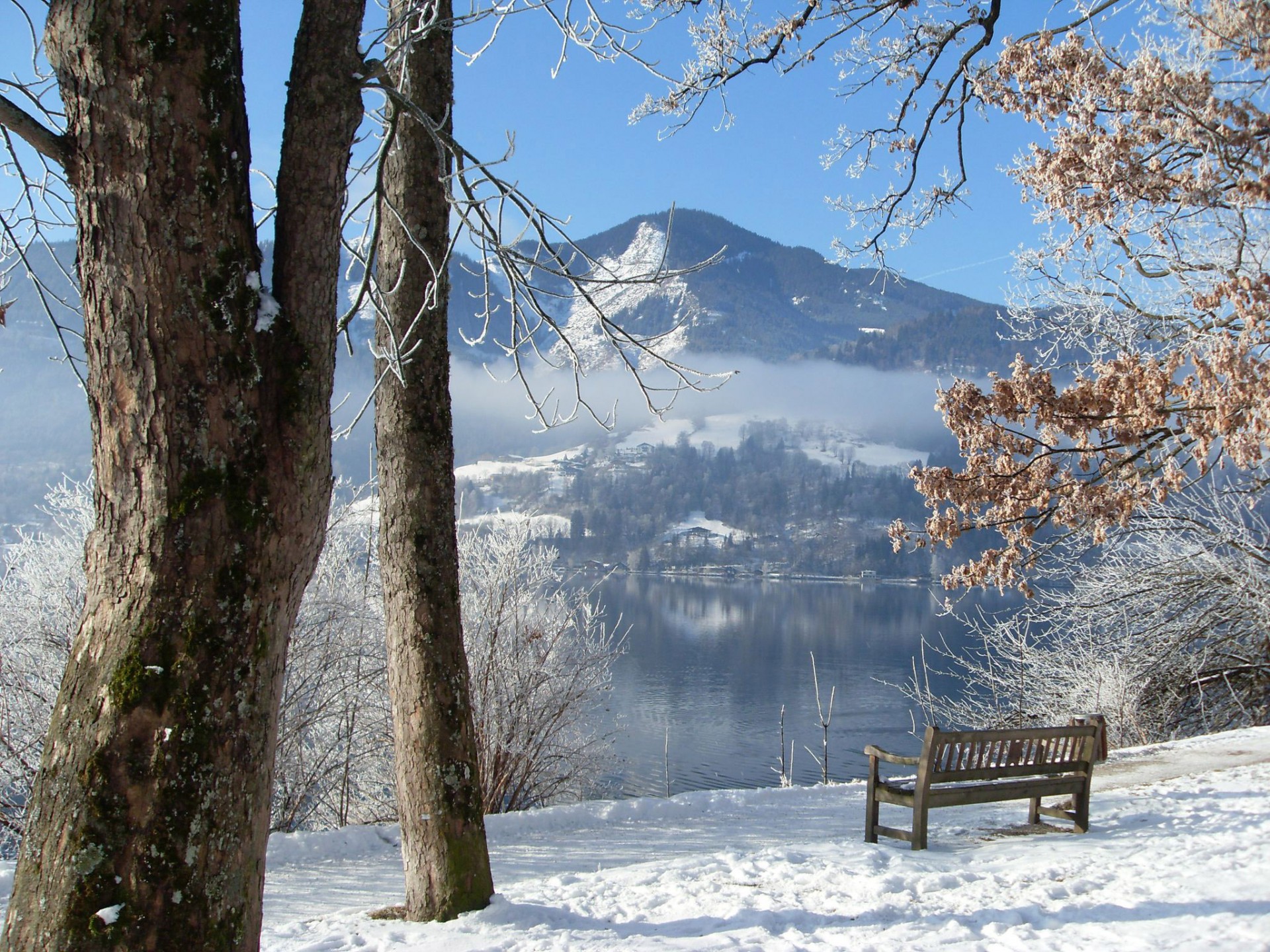 invierno banco lago montañas