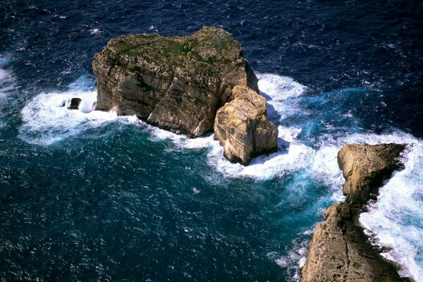 Serene rock in the blue kingdom