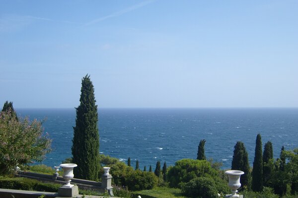 Vista desde el Palacio al mar en Crimea