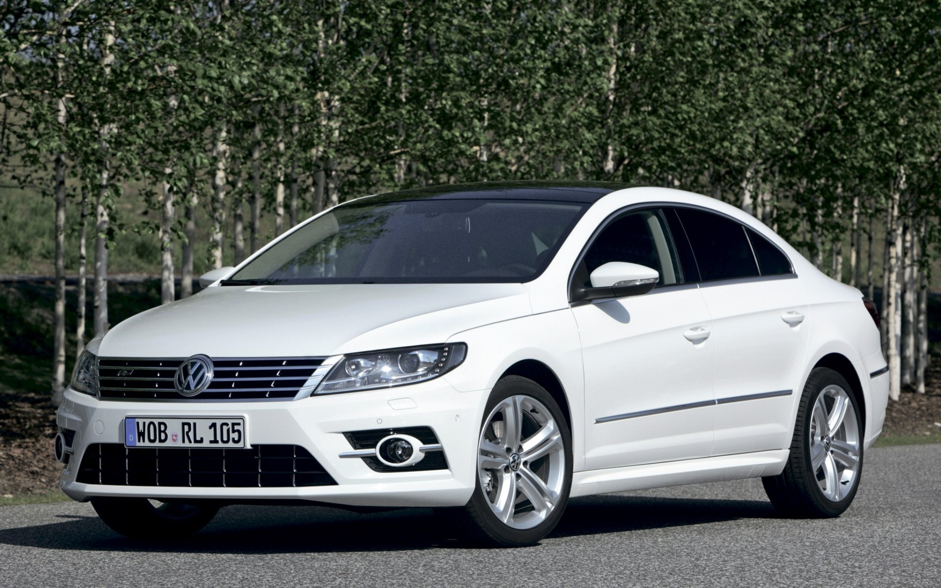 volkswagen passat cc r-line volkswagen passat zz weiß front coupé bäume hintergrund