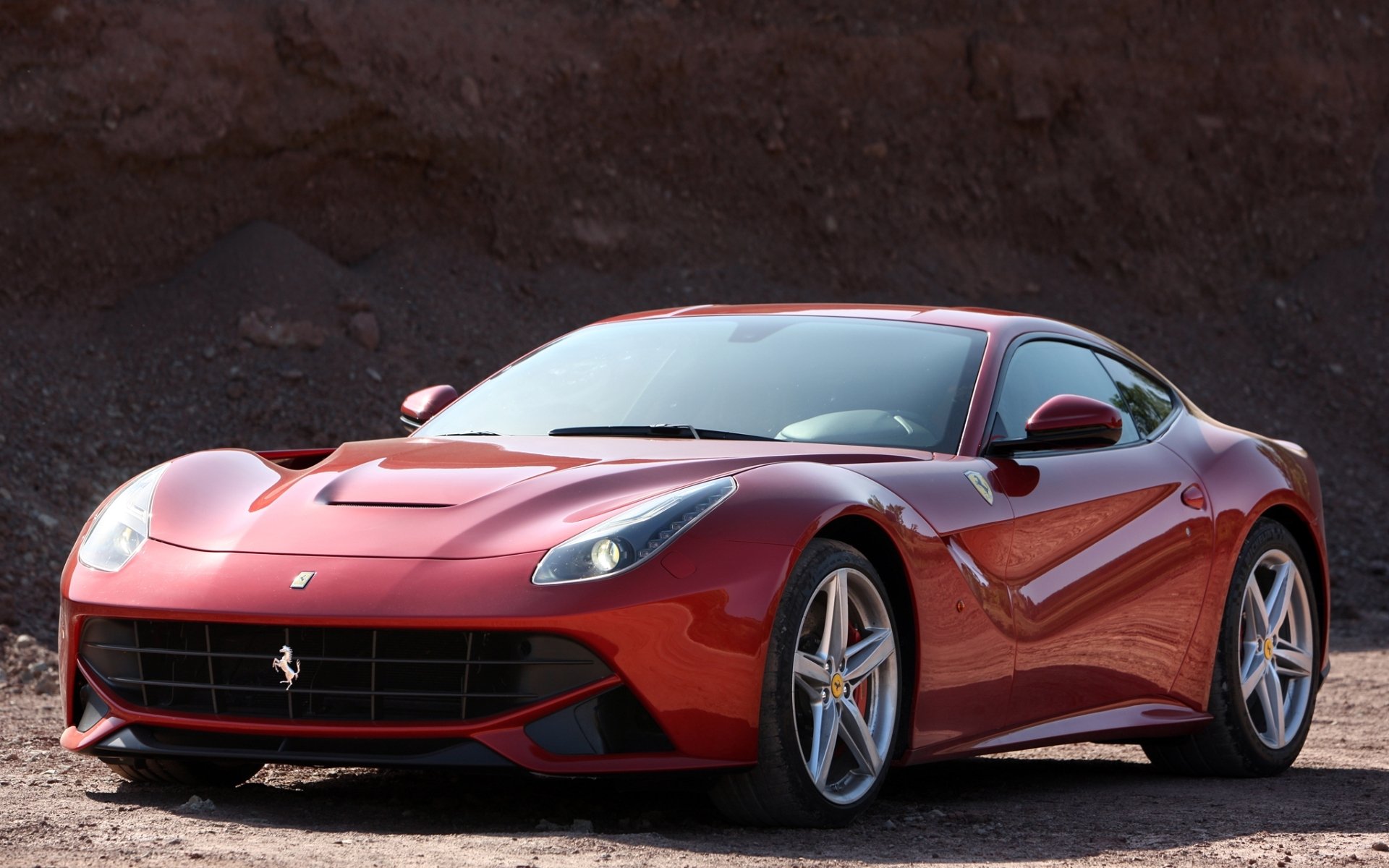 ferrari f12 berlinetta феррари ф12 берлинета суперкар красный передок фон