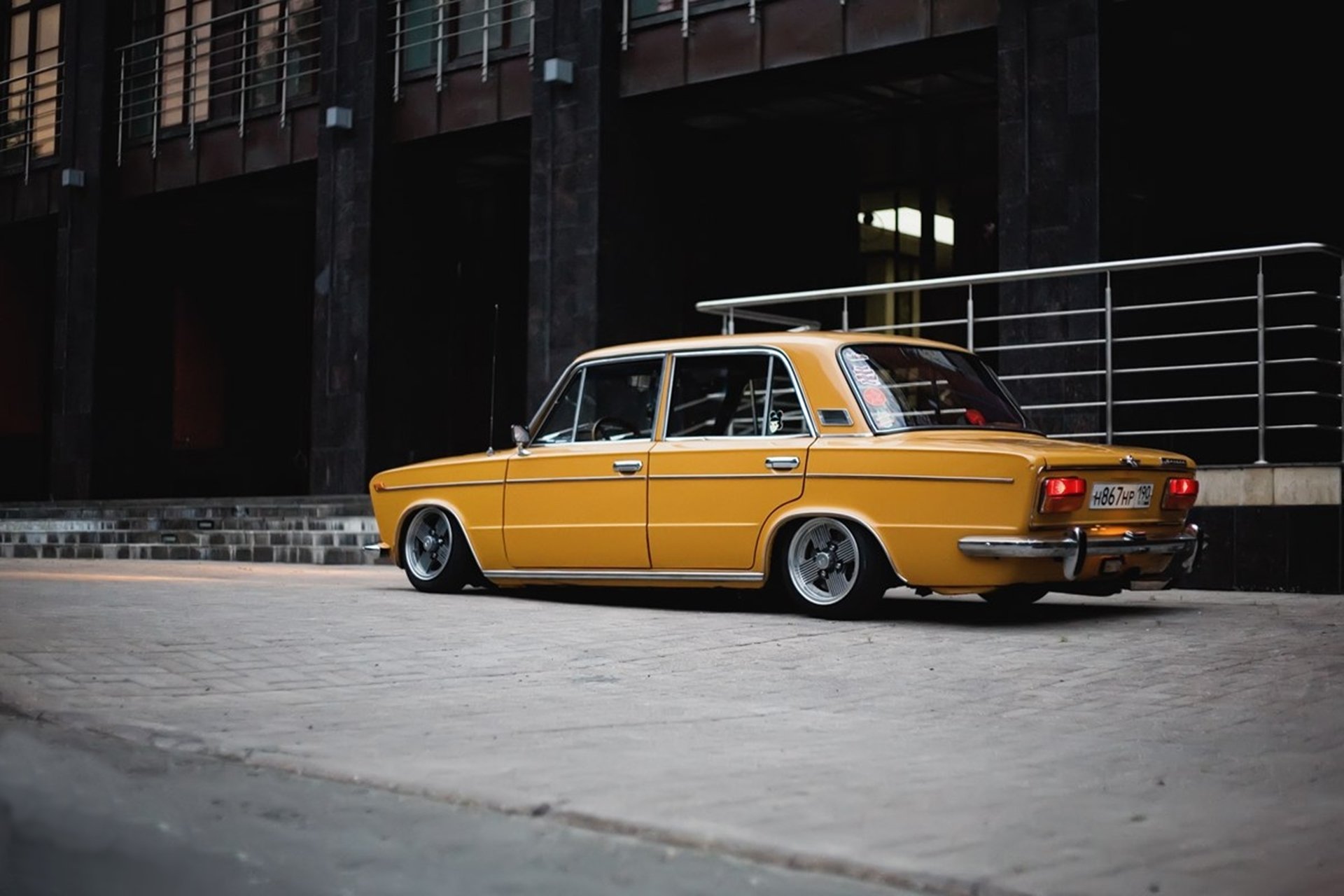 low classic vaz lada lada position