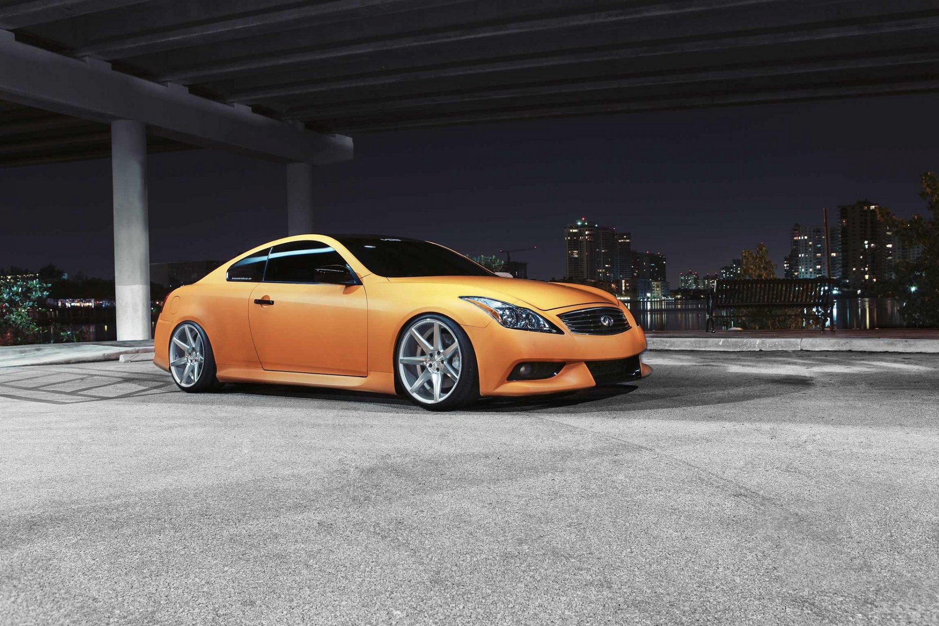 infiniti g-series g37 naranja infiniti ciudad noche