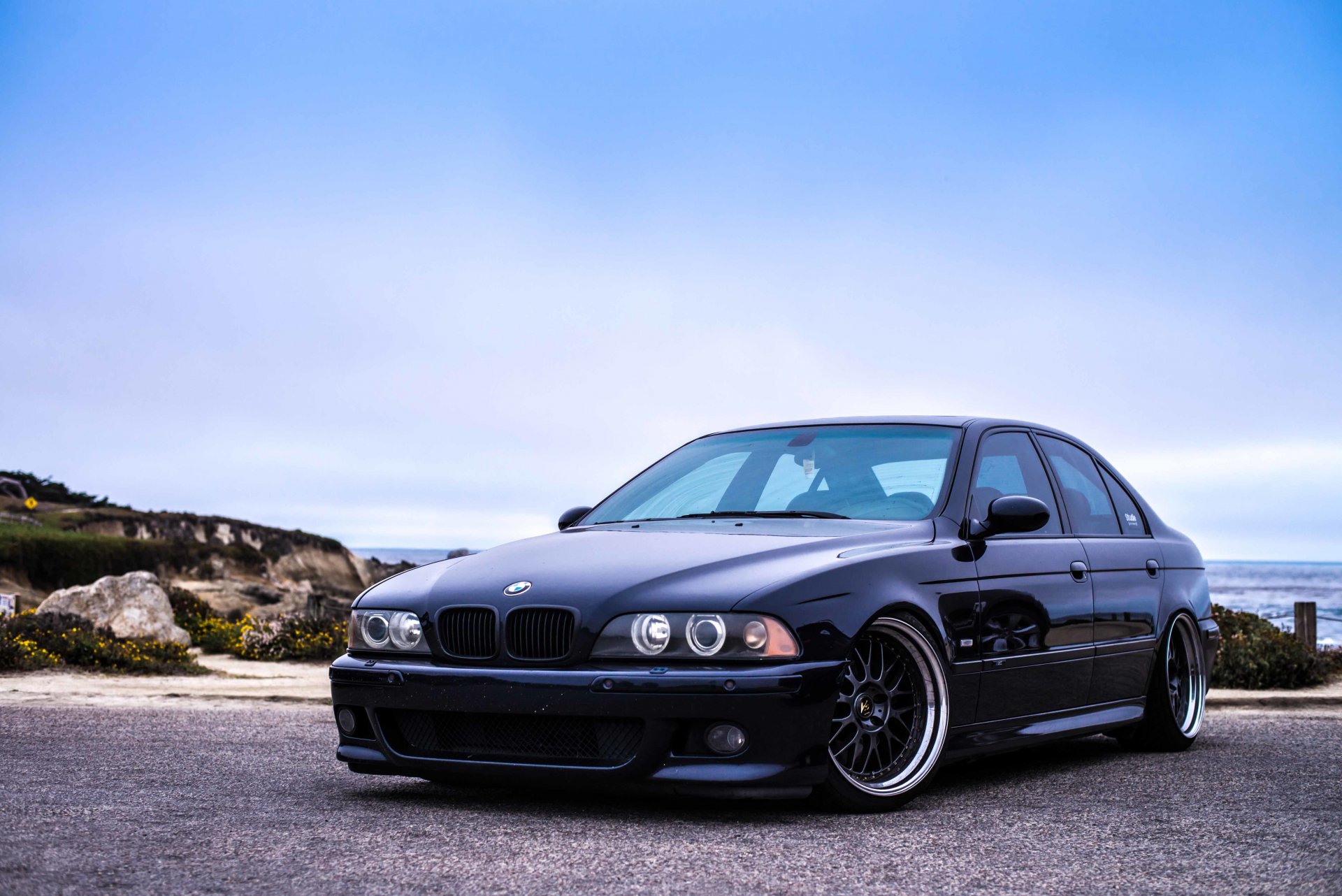 bmw m5 e39 bleu bmw ciel montagnes