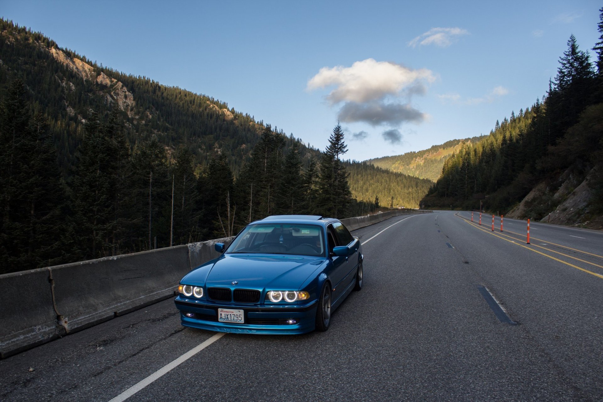 bmw e38 7series blau