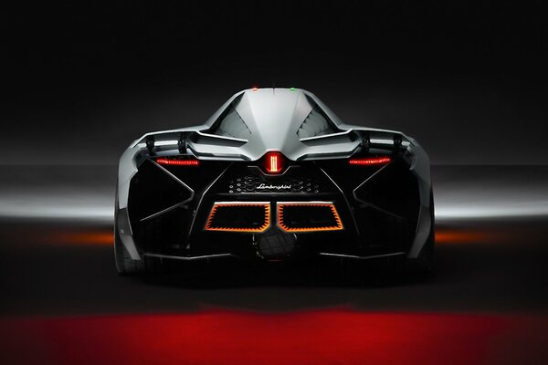 Schönes Foto von Lamborghini Egoist