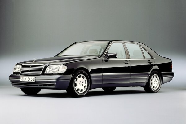 Mersedes-benz, W140 widok z lewej strony