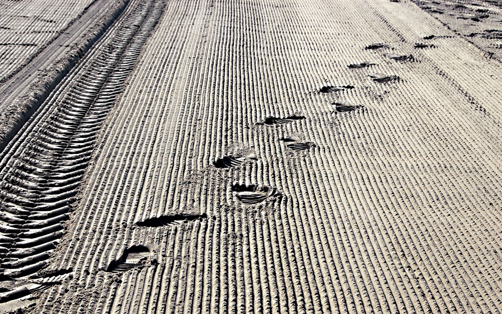 bande frontalière traces sable