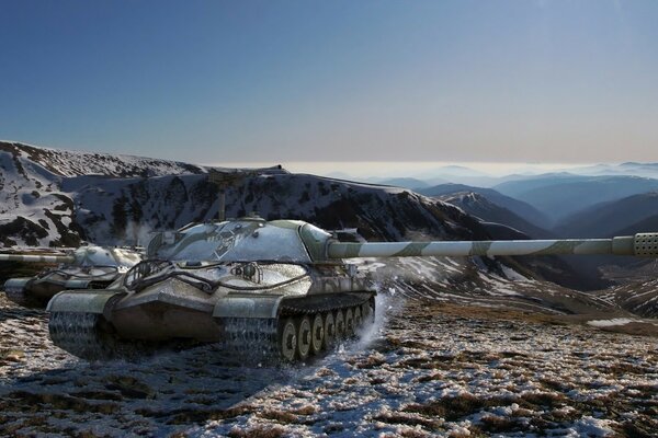 Tanque en las montañas. mundo de los tanques