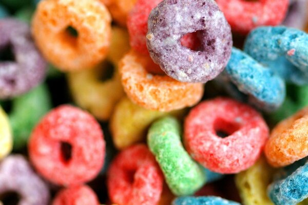 Bagels multicolores en glaseado de azúcar