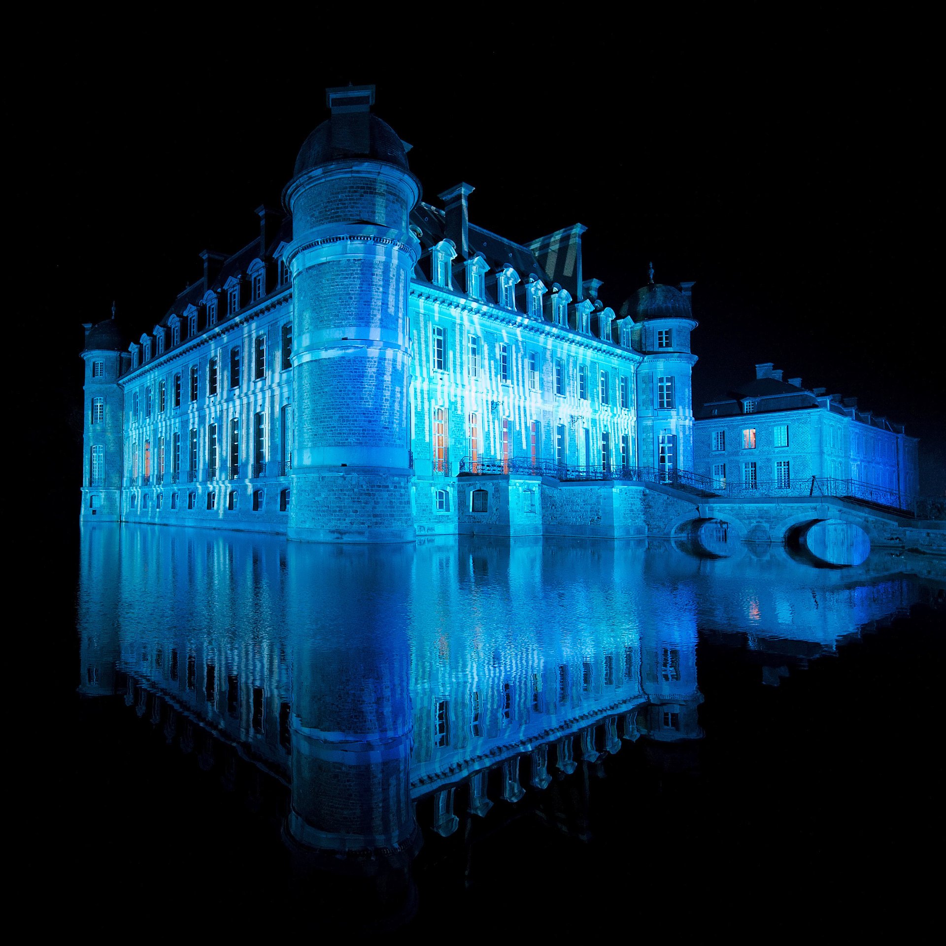 acqua serratura retroilluminazione riflessione