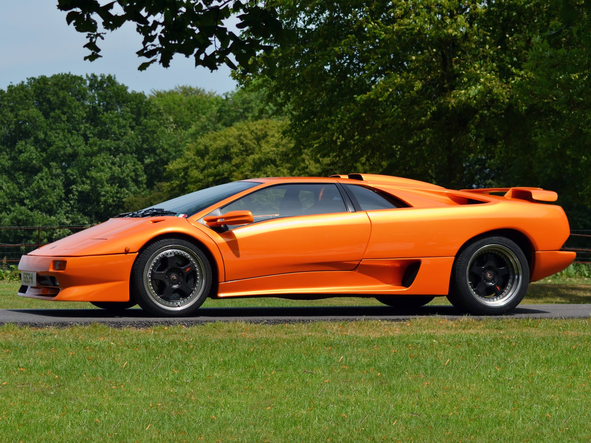 lamborghini diablo lambo diablo orange car tree