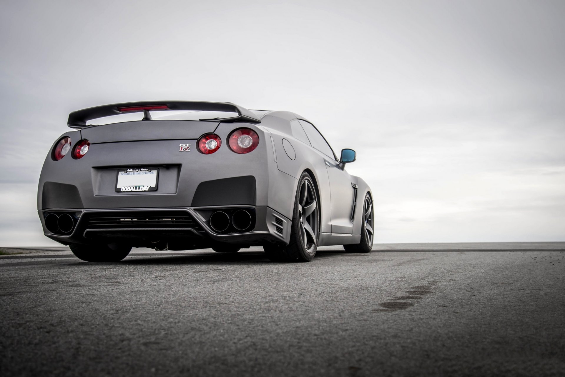 nissan gt-r r35 noir mat nissan gt-r arrière aile