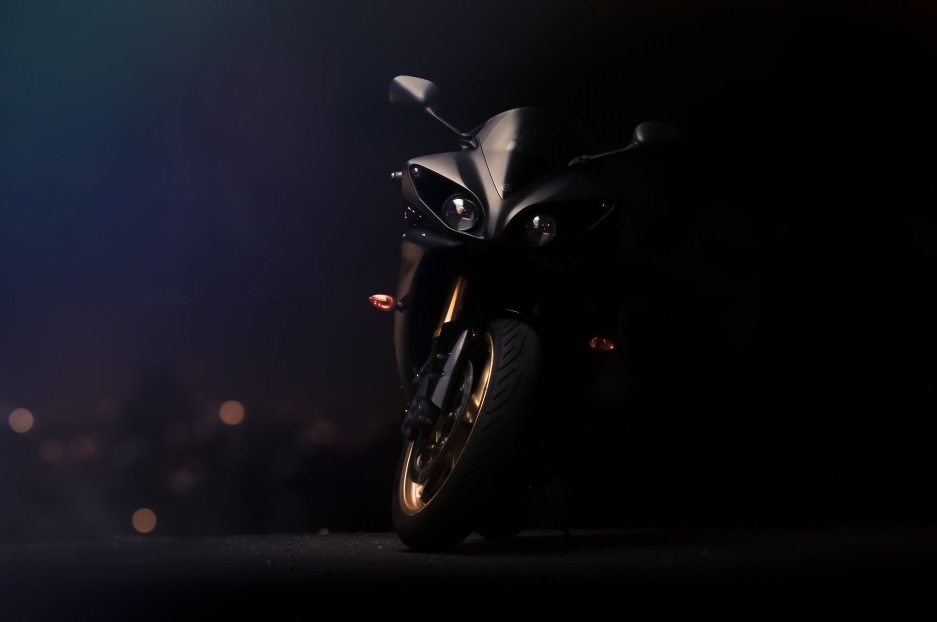 yamaha yzf-r1 noir vélo supersport yamaha moto vue de face phares