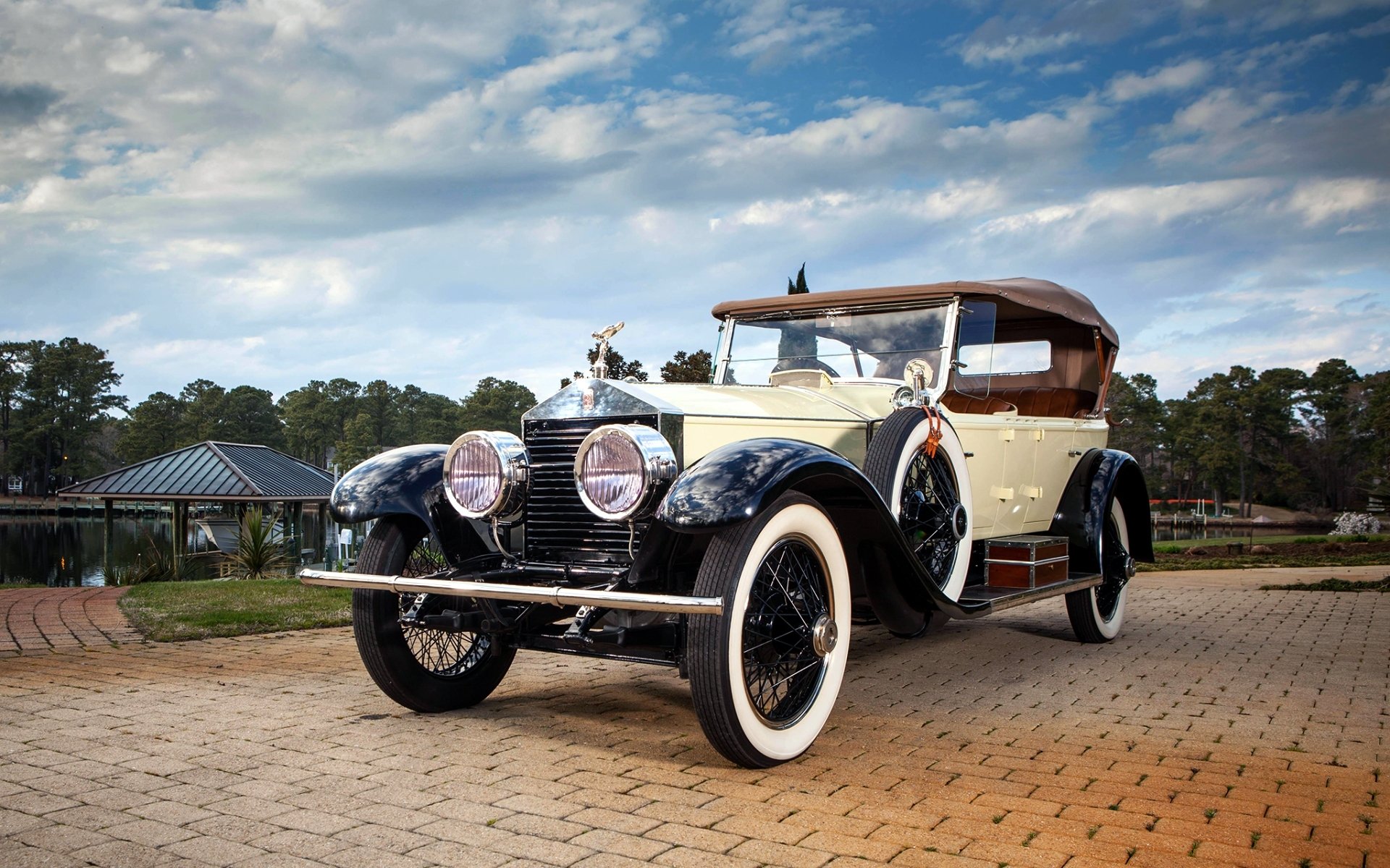 rolls-royce silver ghost 40/50 pall mall tourer 1923 роллс-ройс передок небо