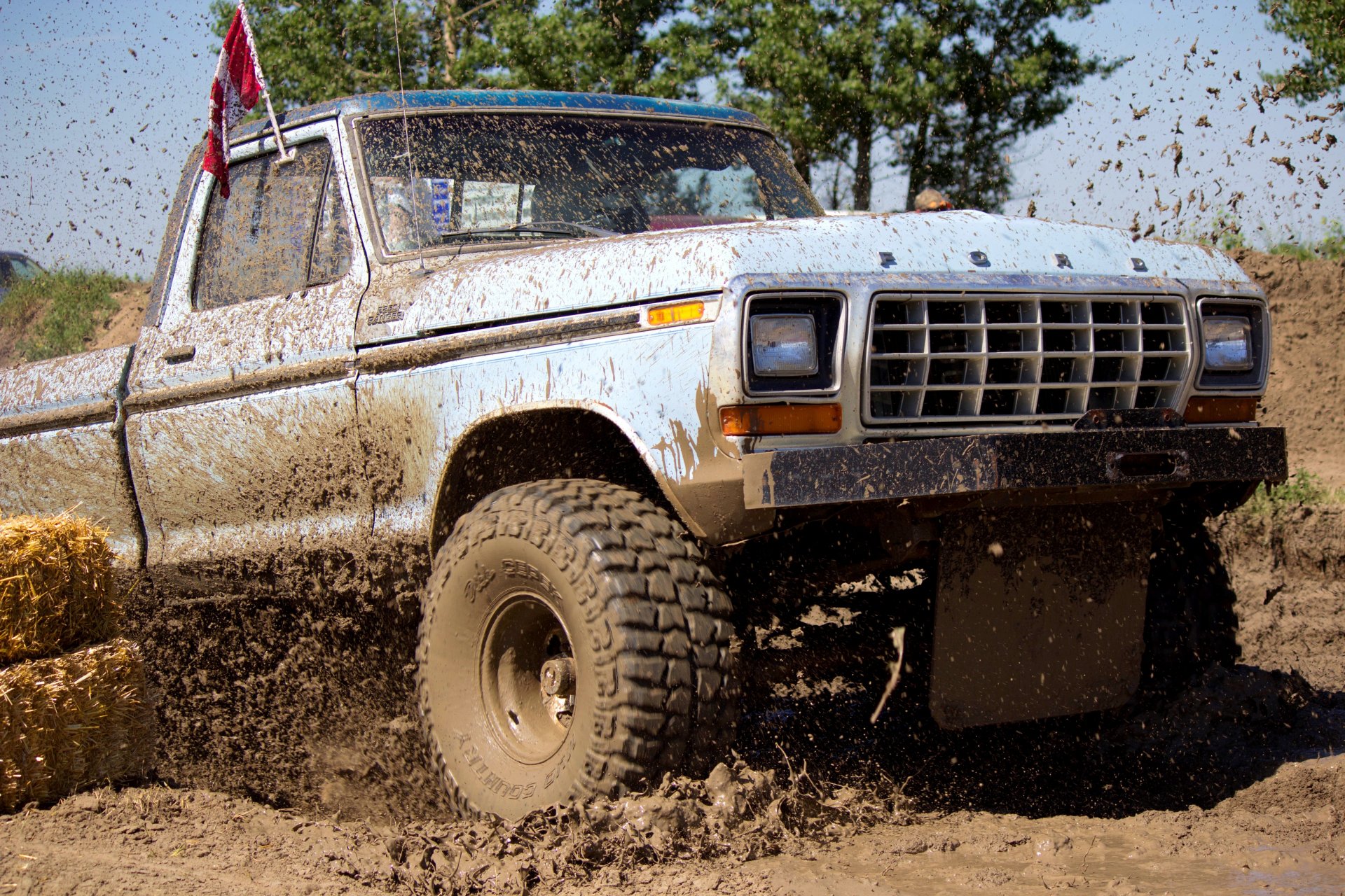 terenowy błoto rozpryski ford f-250 ranger pełnowymiarowy pickup masywna kratka zderzak zawody rajd