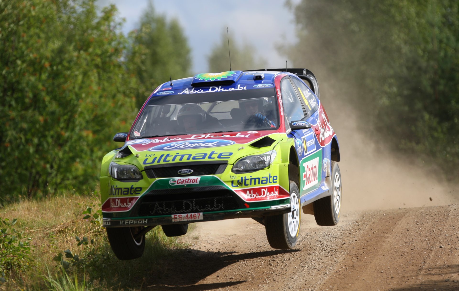 ford fokus rallye wkr jari-matti latvala geschwindigkeit rennen fliegt front