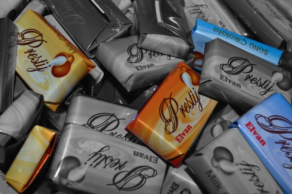 Dulces chocolates con diferentes sabores