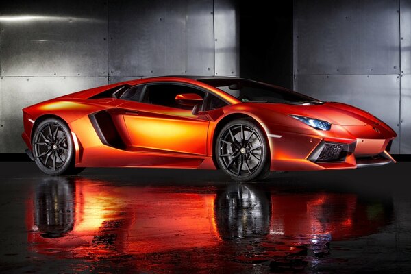 Supercar del marchio automobilistico italiano Lamborghini avendator