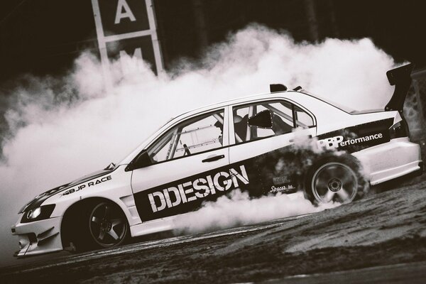 Mitsubishi evolution drift car