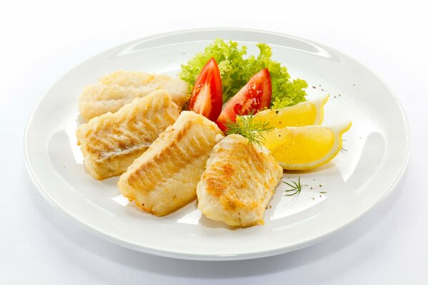 Plat de poisson blanc au citron