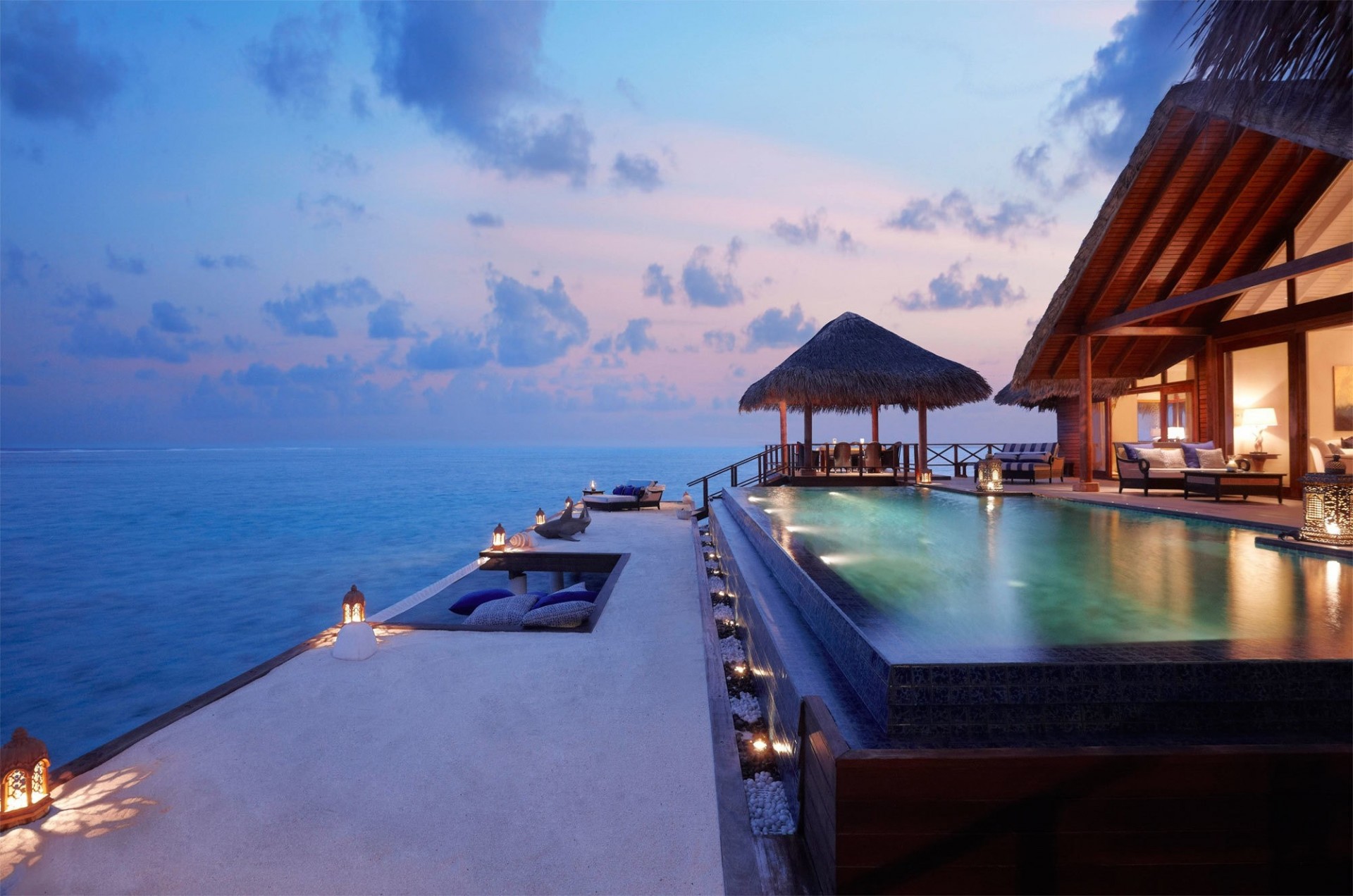 maldives salon piscine hôtel