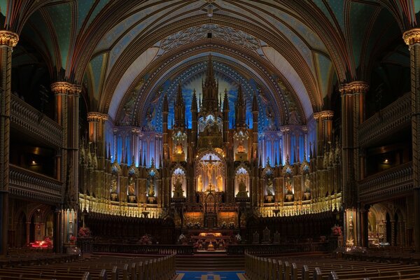 Hermosa catedral decoración interior