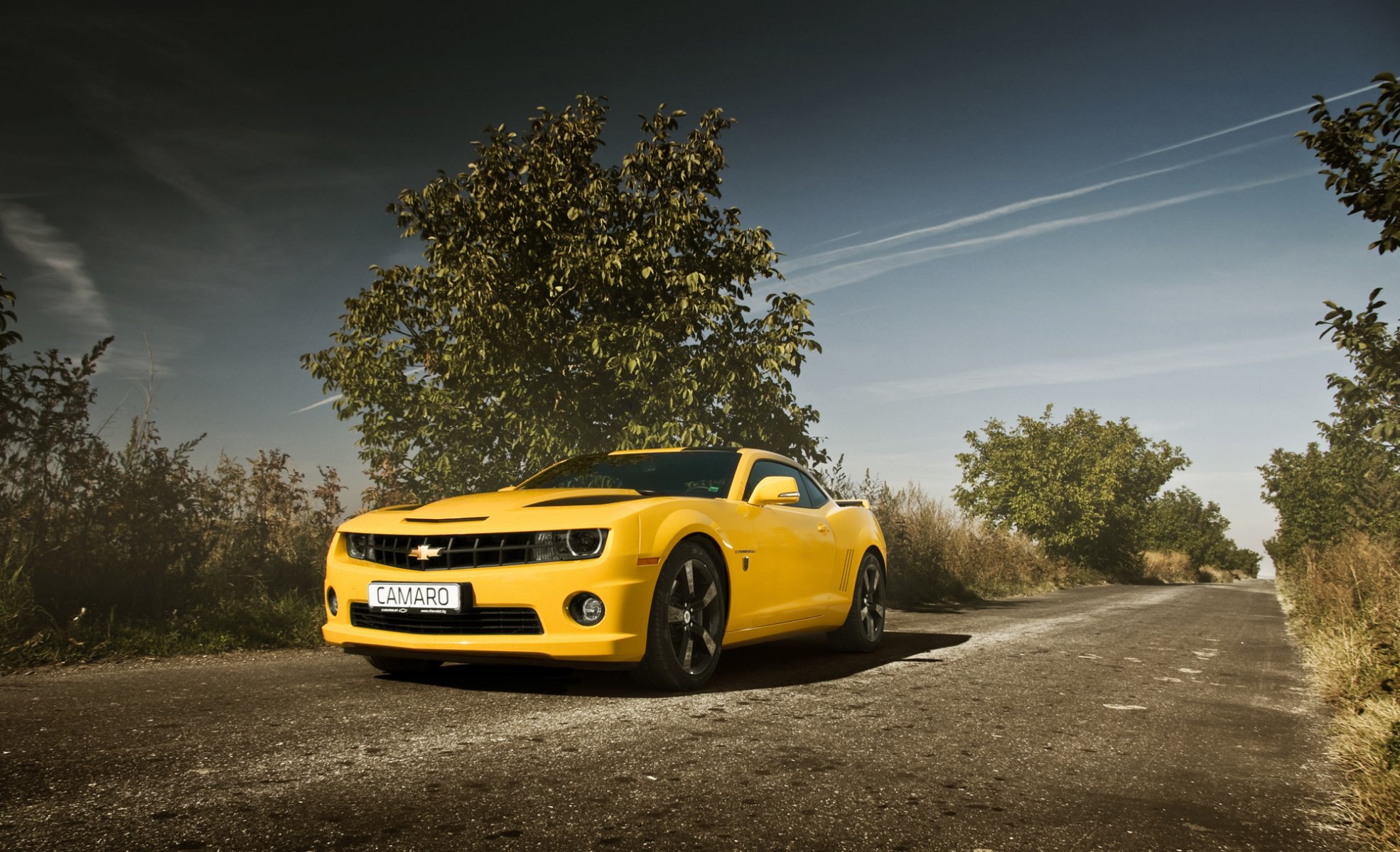 chevrolet camaro muscle car auto chevrolet camaro strada giallo