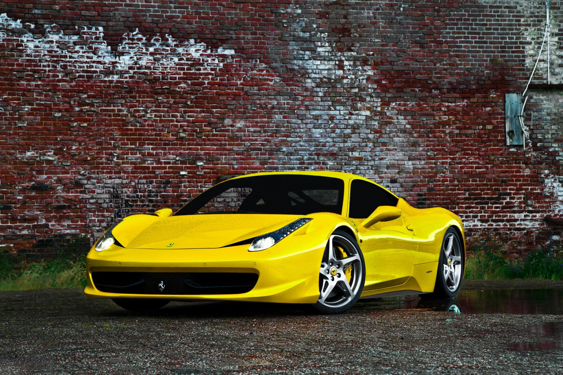 ferrari ferrari italia italia amarillo oro