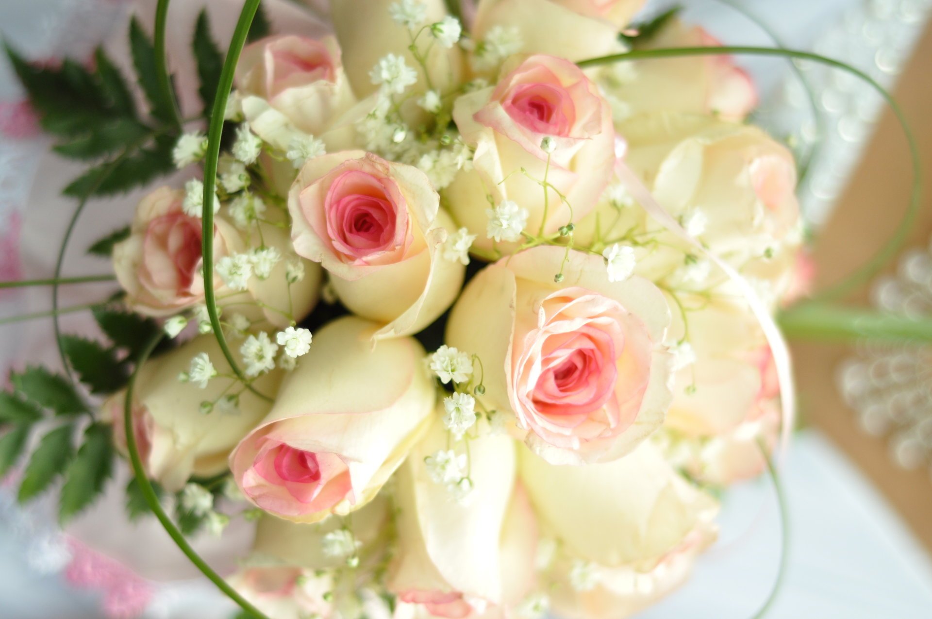 fleurs vacances mariage roses