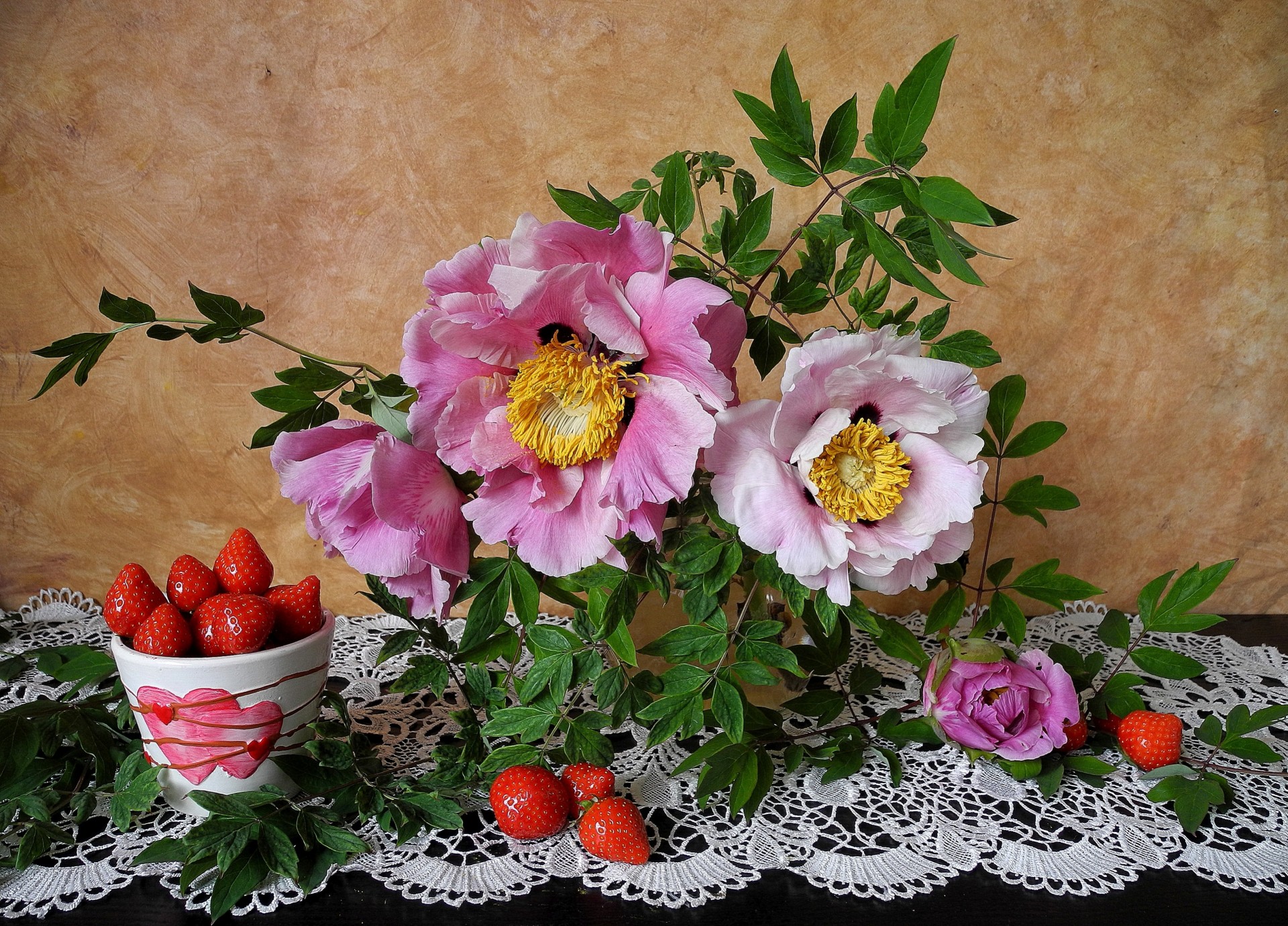 loge fraise fleurs