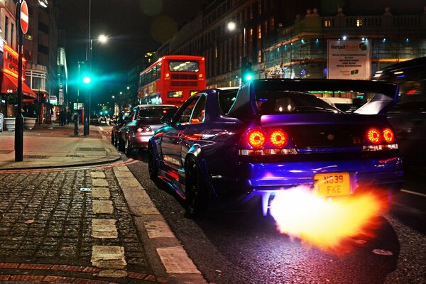 The nightlife of London wheelbarrows 