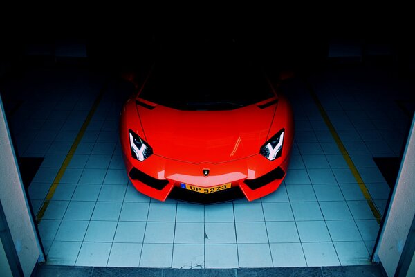 Orange Lamborghini LP700-4 Soot