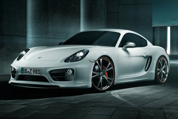 Tuning Porsche blanc