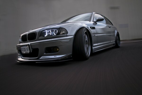 Silber bmw m3 tageslicht e46