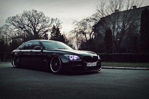 Negro Bmw serie 7 Tuning