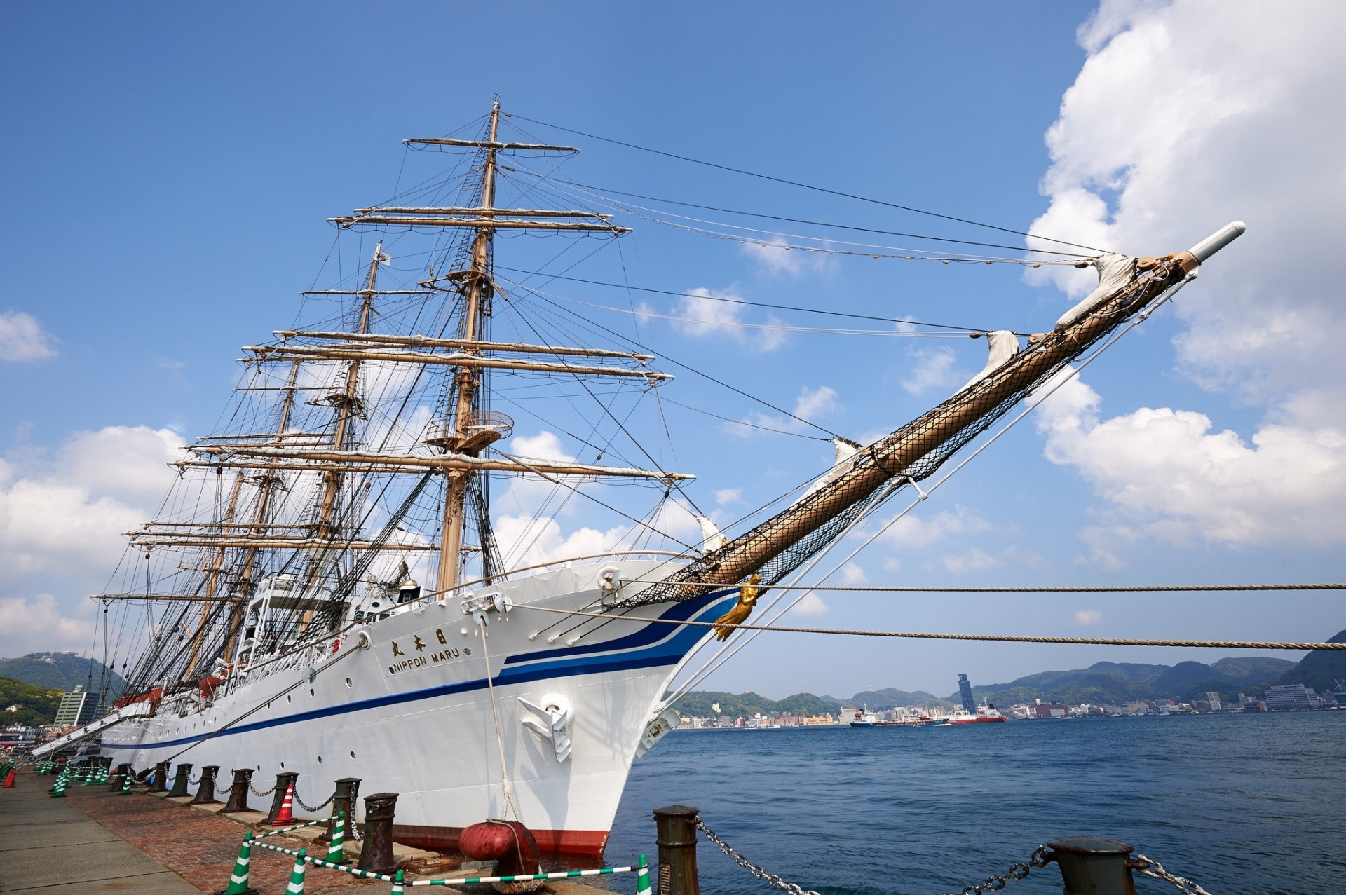 museum nippon maru yokohama tokyo pier sailboats japan